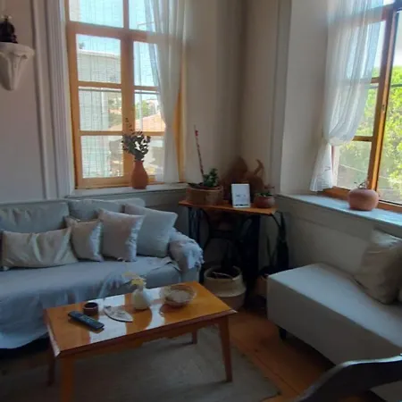 Holiday home Kastroapoikia Foca